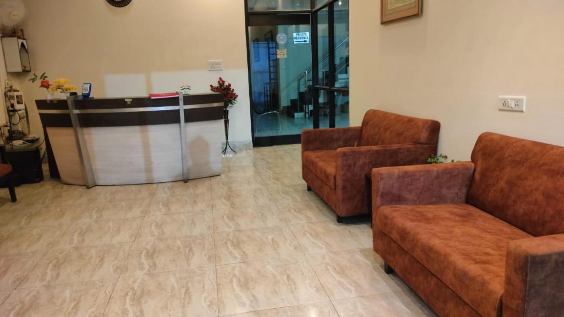 Riddhi 3* Lucknow